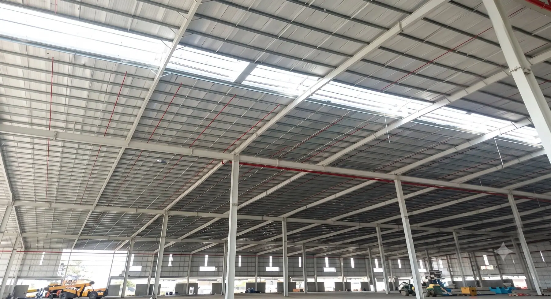Roof monitor ventilation on an NDR warehouse